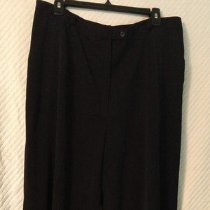 black pants 20W Briggs New York plus